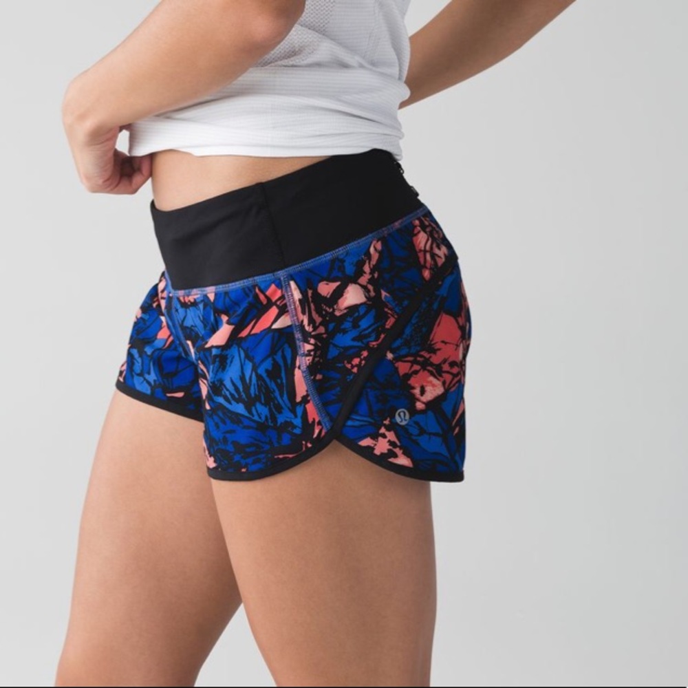 Lululemon Speed Short Size 6